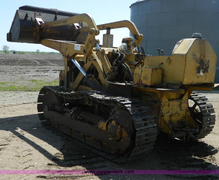image for item B3619 Caterpillar D4 track loader
