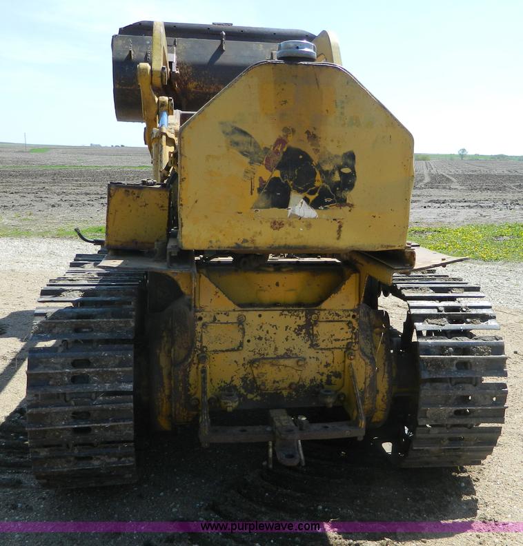 image for item B3619 Caterpillar D4 track loader