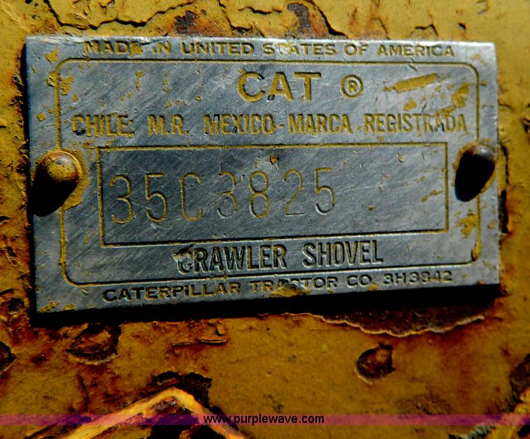 image for item B3619 Caterpillar D4 track loader