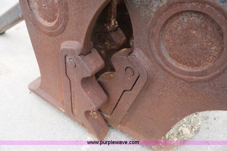 image for item B6503 Jaw crusher