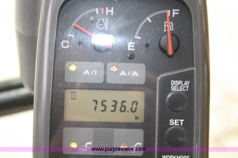 image for item B6504 2003 John Deere 330C LC excavator