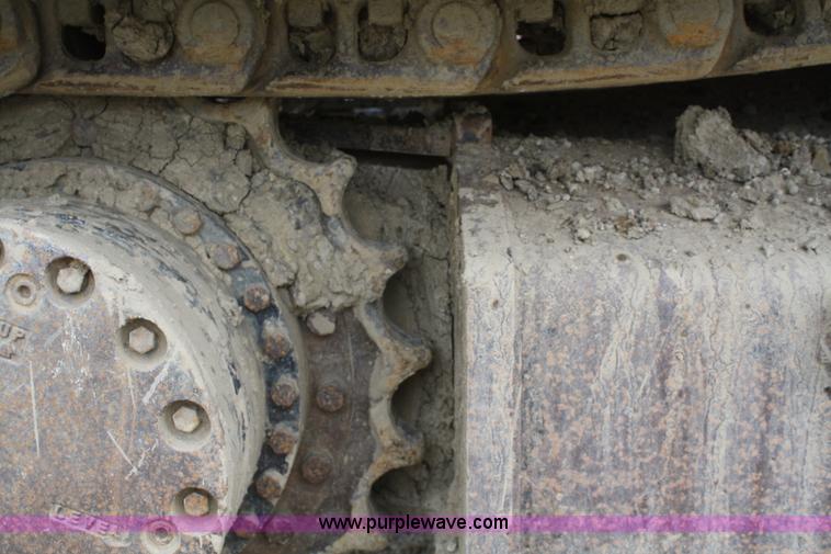 image for item B6504 2003 John Deere 330C LC excavator