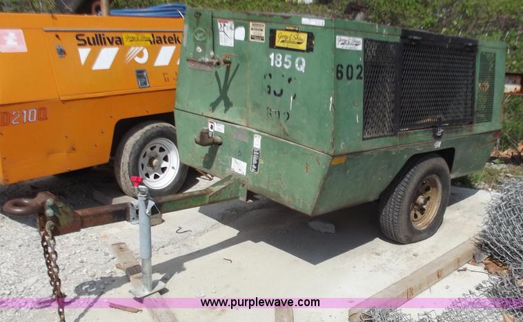 image for item B9193 Sullair 185Q compressor