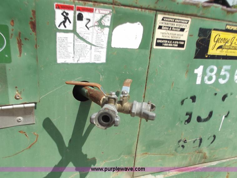 image for item B9193 Sullair 185Q compressor