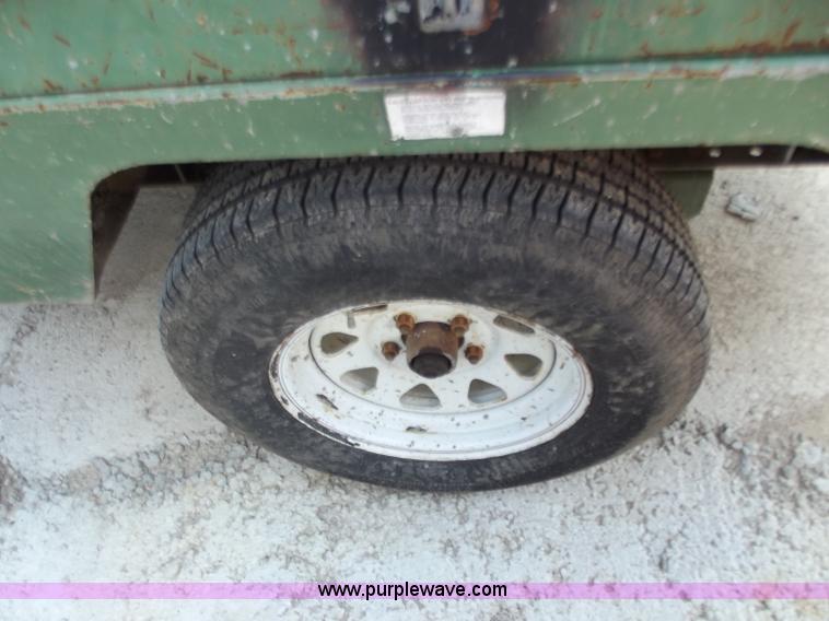 image for item B9193 Sullair 185Q compressor