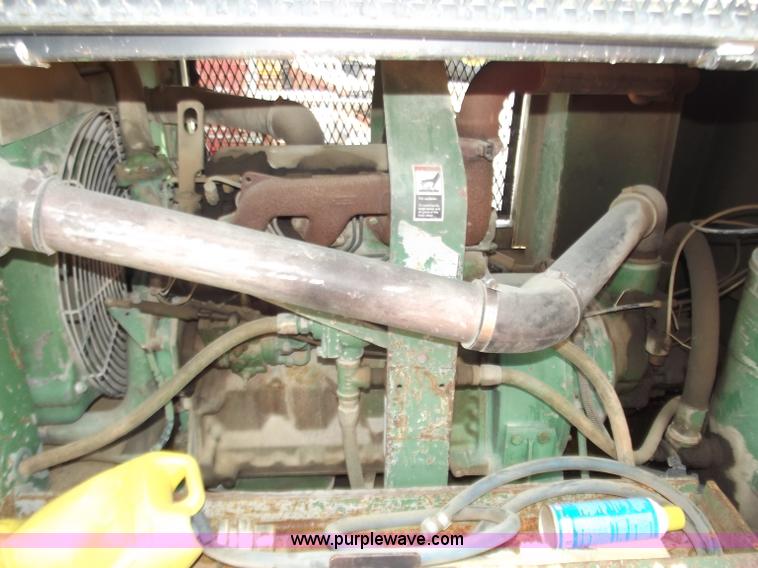 image for item B9193 Sullair 185Q compressor