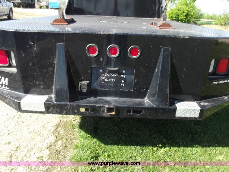 image for item B9194 2006 Freightliner M2 106 flatbed truck