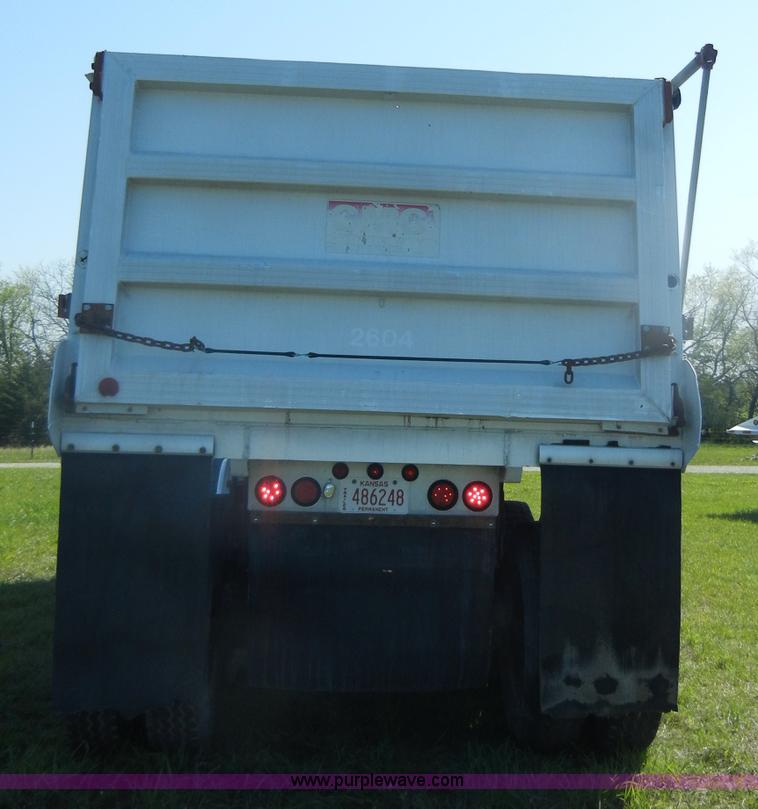image for item C4325 1993 CMC 26' aluminum end dump semi trailer