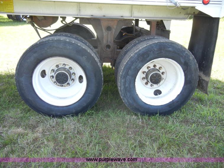 image for item C4325 1993 CMC 26' aluminum end dump semi trailer