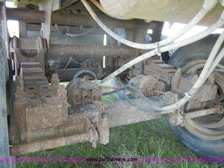 image for item C4325 1993 CMC 26' aluminum end dump semi trailer