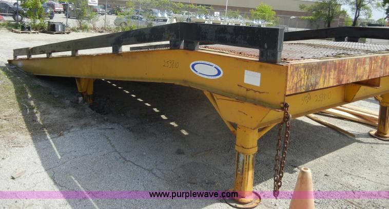 image for item C4326 Ledwell LW25RMP 25' loading ramp