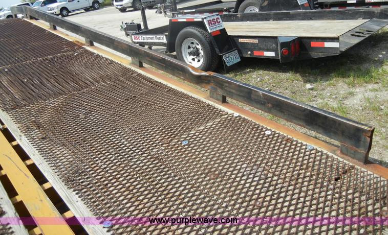 image for item C4326 Ledwell LW25RMP 25' loading ramp