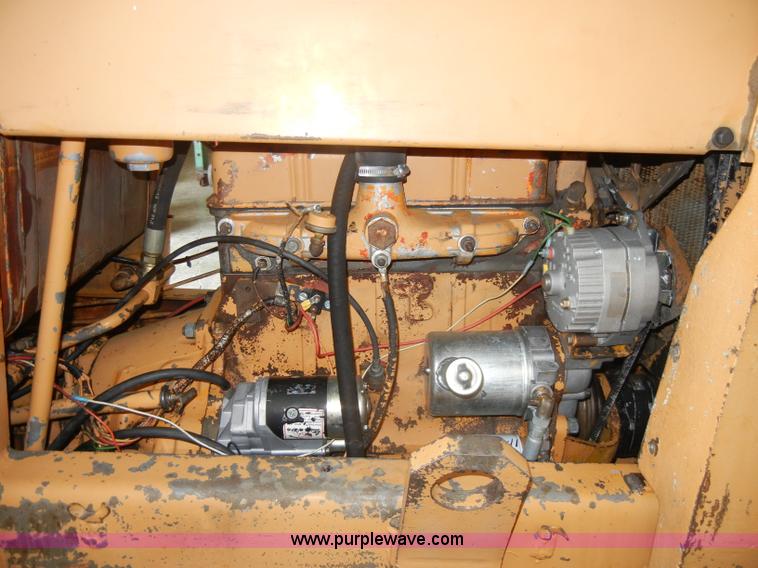 image for item C4406 Case 586C truck lift