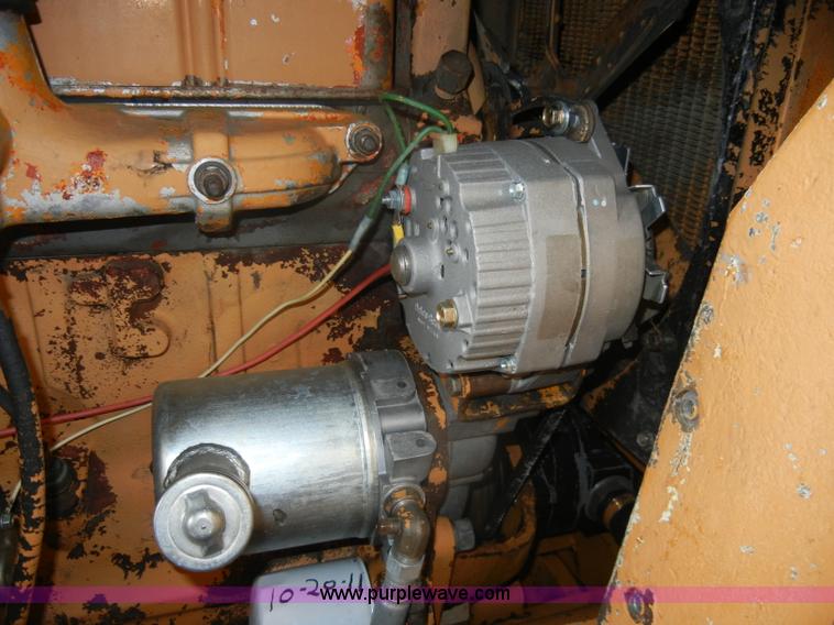 image for item C4406 Case 586C truck lift