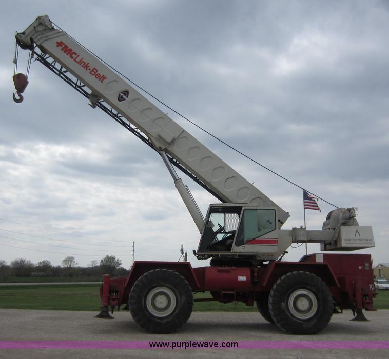image for item C5389 1981 Fmc Link-belt HSP-8040 40 ton rough terrain crane