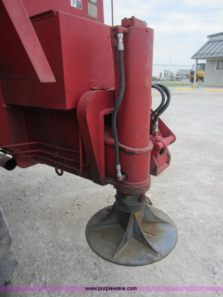 image for item C5389 1981 Fmc Link-belt HSP-8040 40 ton rough terrain crane