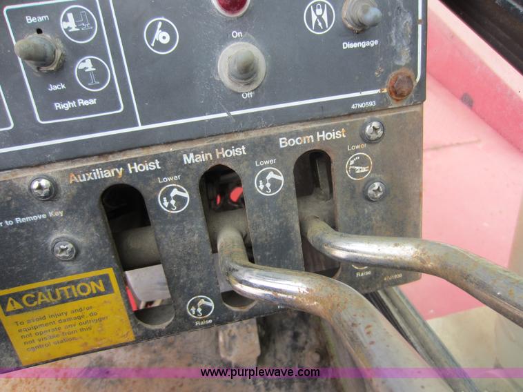 image for item C5389 1981 Fmc Link-belt HSP-8040 40 ton rough terrain crane