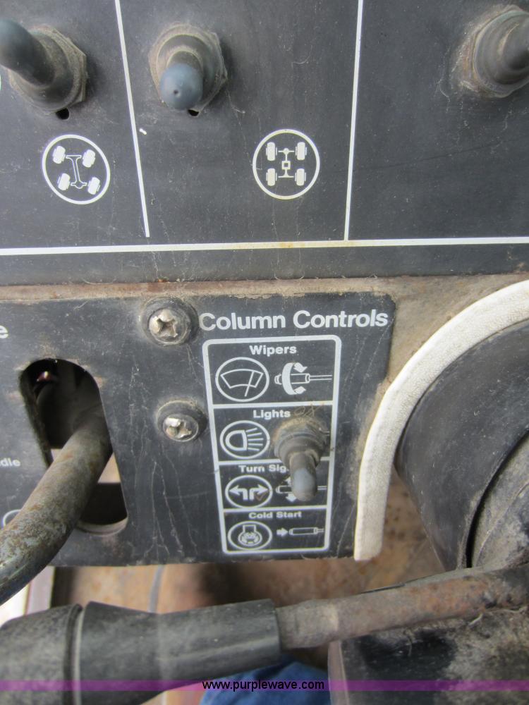 image for item C5389 1981 Fmc Link-belt HSP-8040 40 ton rough terrain crane