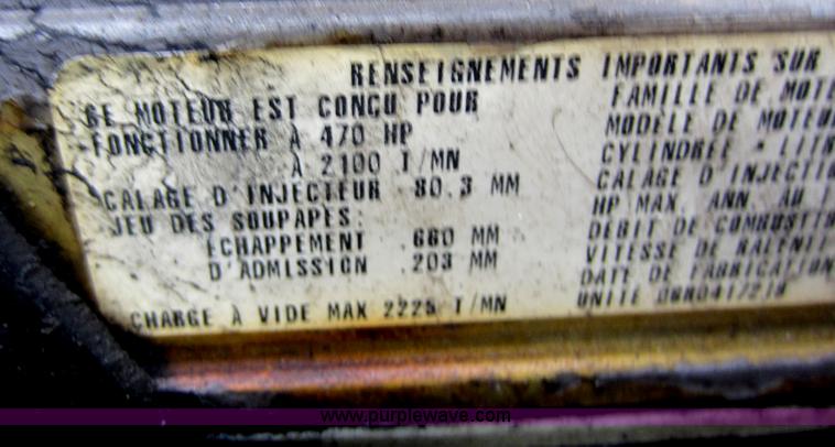 image for item C5394 1998 Peterbilt 377 semi truck