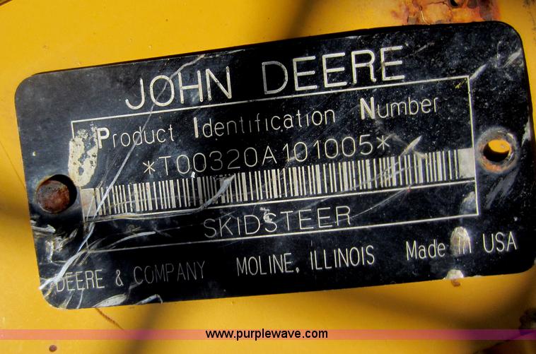 image for item C5418 2005 John Deere 320 skid steer