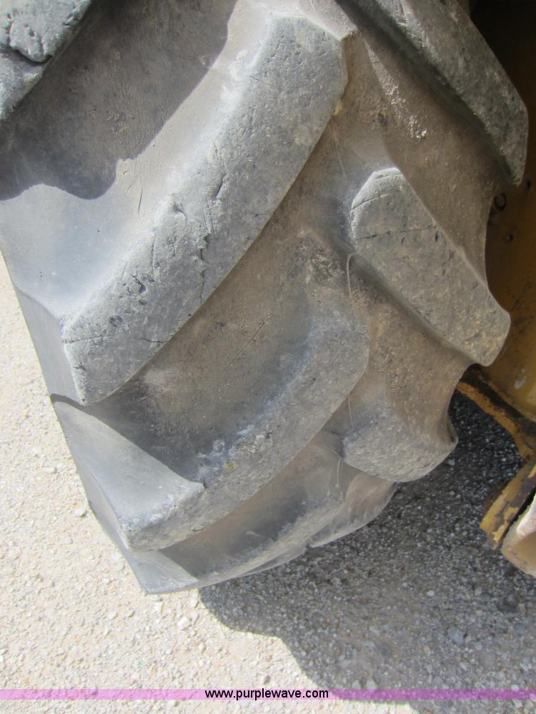 image for item C5433 2002 Caterpillar 420D IT backhoe