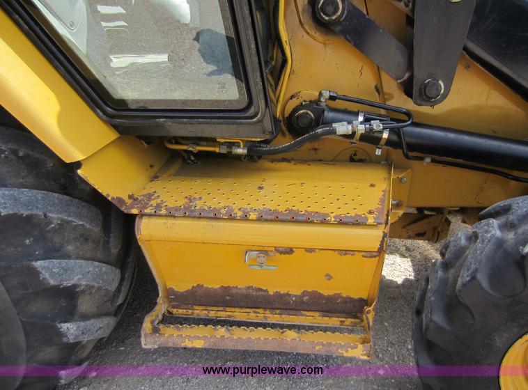 image for item C5433 2002 Caterpillar 420D IT backhoe