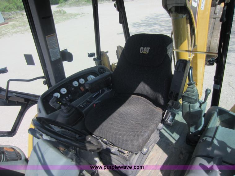 image for item C5433 2002 Caterpillar 420D IT backhoe