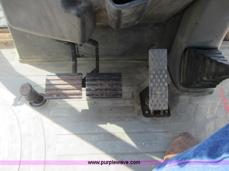 image for item C5433 2002 Caterpillar 420D IT backhoe