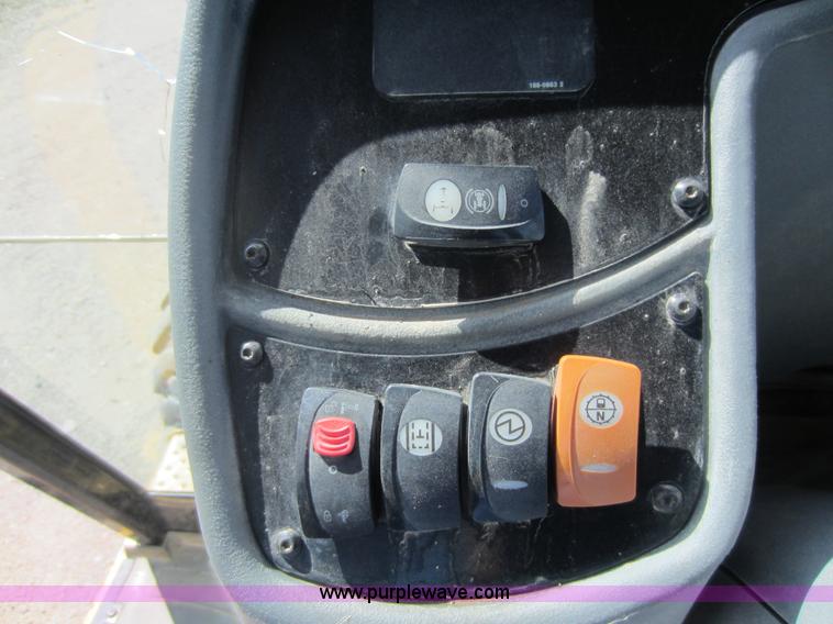 image for item C5433 2002 Caterpillar 420D IT backhoe