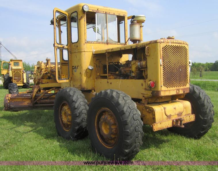 image for item C5439 1963 Caterpillar 12 motor grader