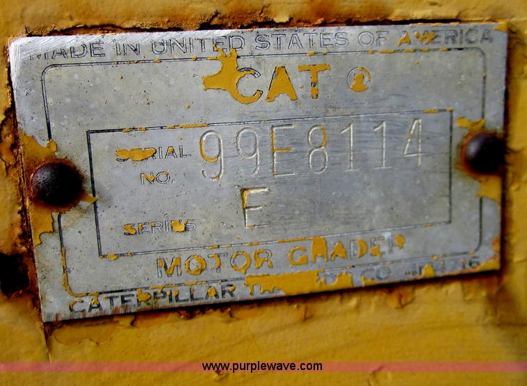 image for item C5439 1963 Caterpillar 12 motor grader