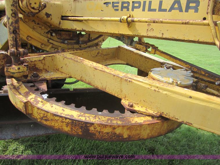 image for item C5439 1963 Caterpillar 12 motor grader