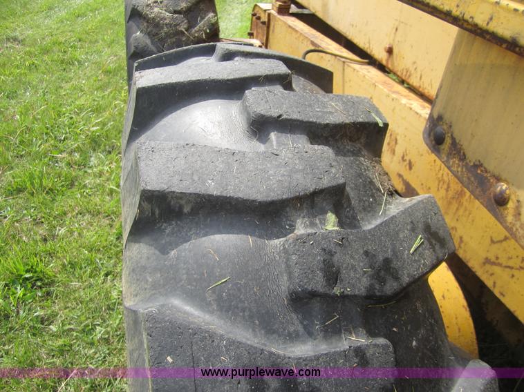 image for item C5439 1963 Caterpillar 12 motor grader