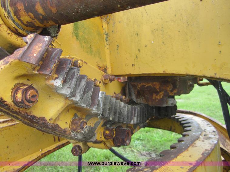 image for item C5439 1963 Caterpillar 12 motor grader