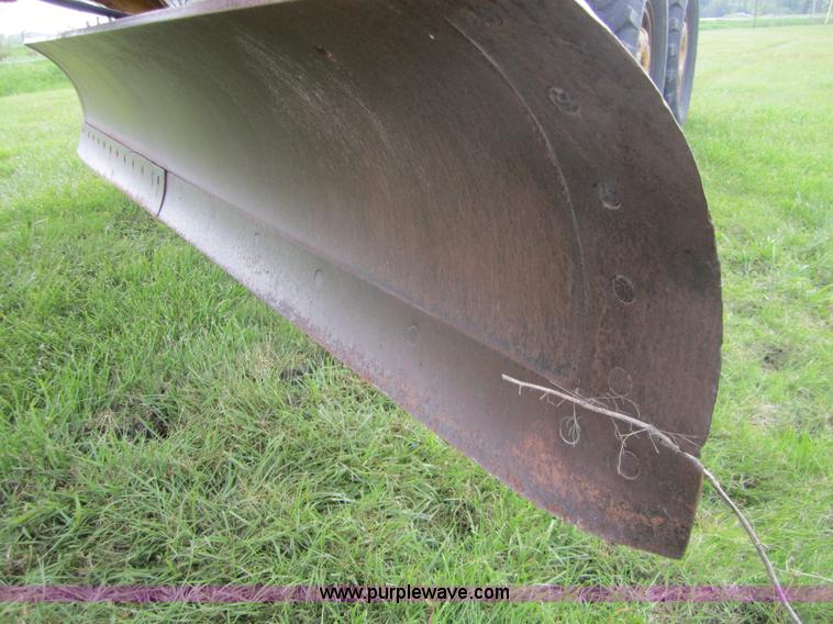 image for item C5439 1963 Caterpillar 12 motor grader