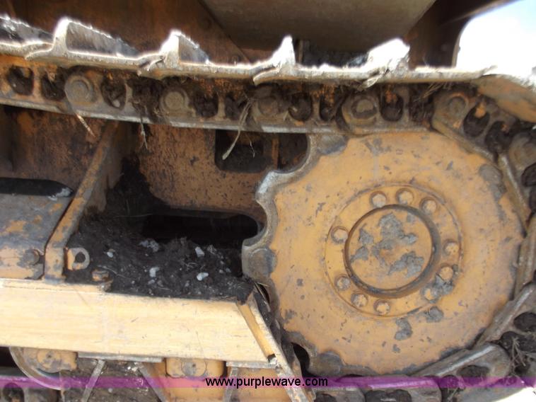 image for item D3735 2002 Case 850H LT dozer
