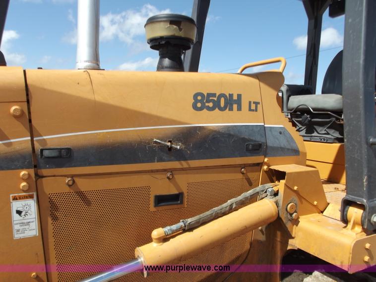 image for item D3735 2002 Case 850H LT dozer