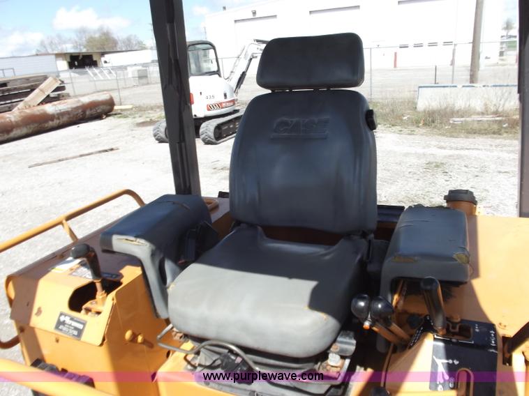 image for item D3735 2002 Case 850H LT dozer
