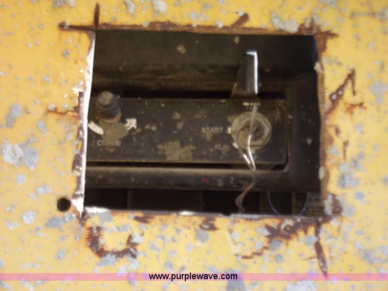 image for item D3737 Gomaco C450 bridge deck concrete finisher