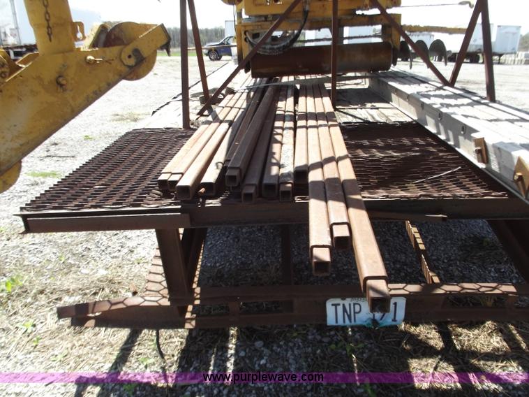 image for item D3737 Gomaco C450 bridge deck concrete finisher