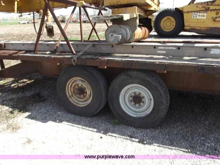 image for item D3737 Gomaco C450 bridge deck concrete finisher