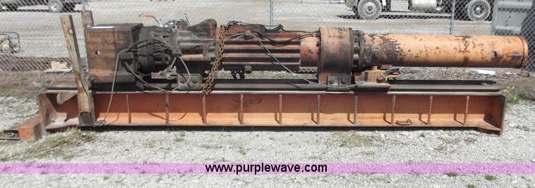 image for item D3740 Del-Mag D12 pile hammer