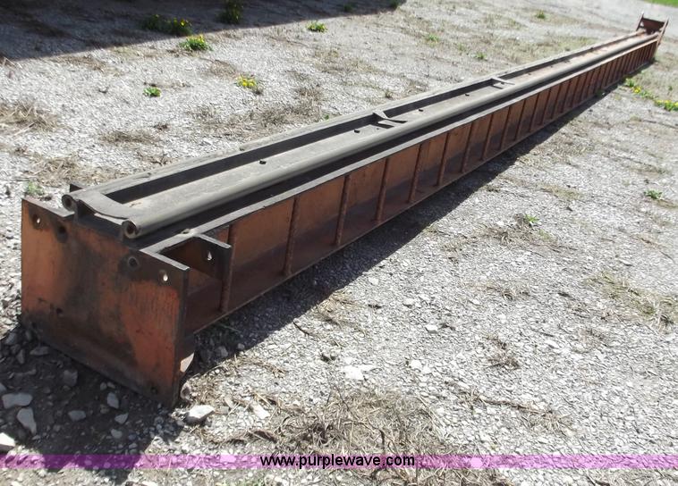 image for item D3740 Del-Mag D12 pile hammer