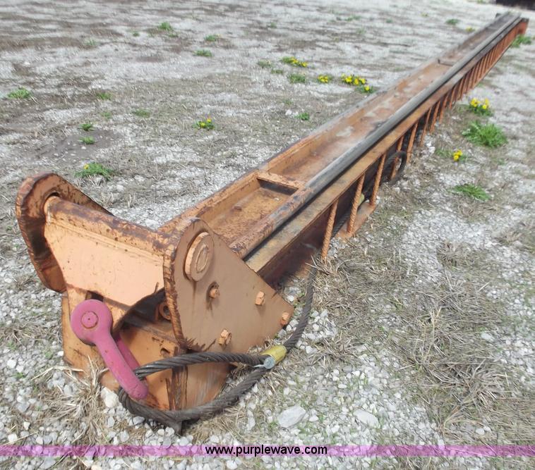 image for item D3740 Del-Mag D12 pile hammer