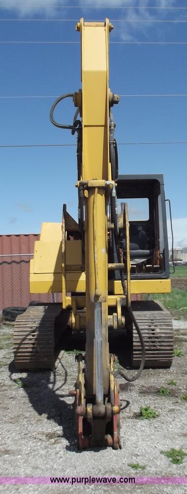 image for item D3742 1988 Case 880C excavator with tilt option