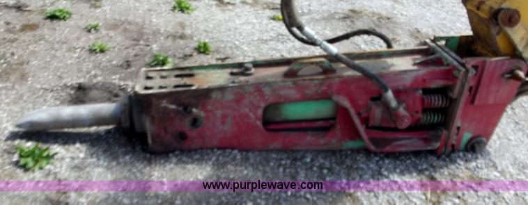 image for item D3742 1988 Case 880C excavator with tilt option