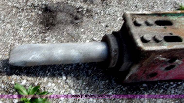 image for item D3742 1988 Case 880C excavator with tilt option