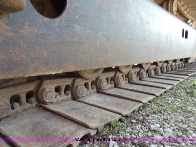 image for item D3742 1988 Case 880C excavator with tilt option