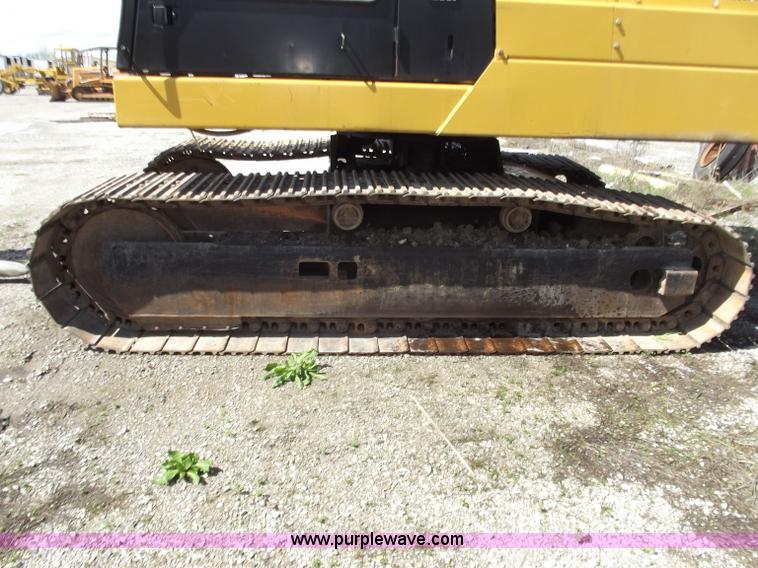 image for item D3742 1988 Case 880C excavator with tilt option