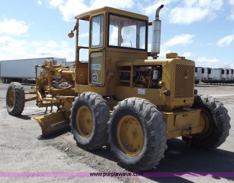 image for item D3747 1970 Caterpillar 112F motor grader